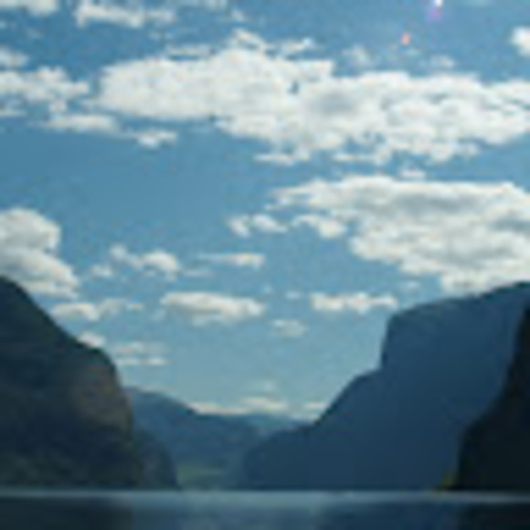 Meet your Posher, Jeanette - Picture 1 of 1